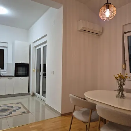 Daire Central Zadar Apartment