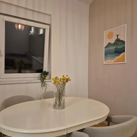 Central Zadar Apartment Задар